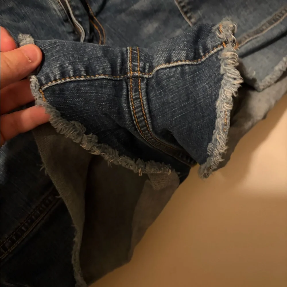 Torrid Classic Blue Jean Shorts - Picture 4 of 6